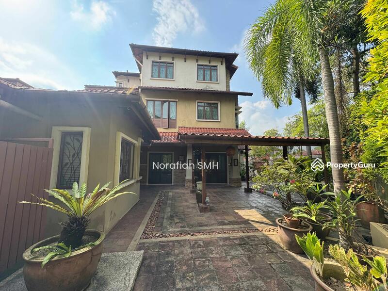 For Sale - Bungalow at TTDI Jaya