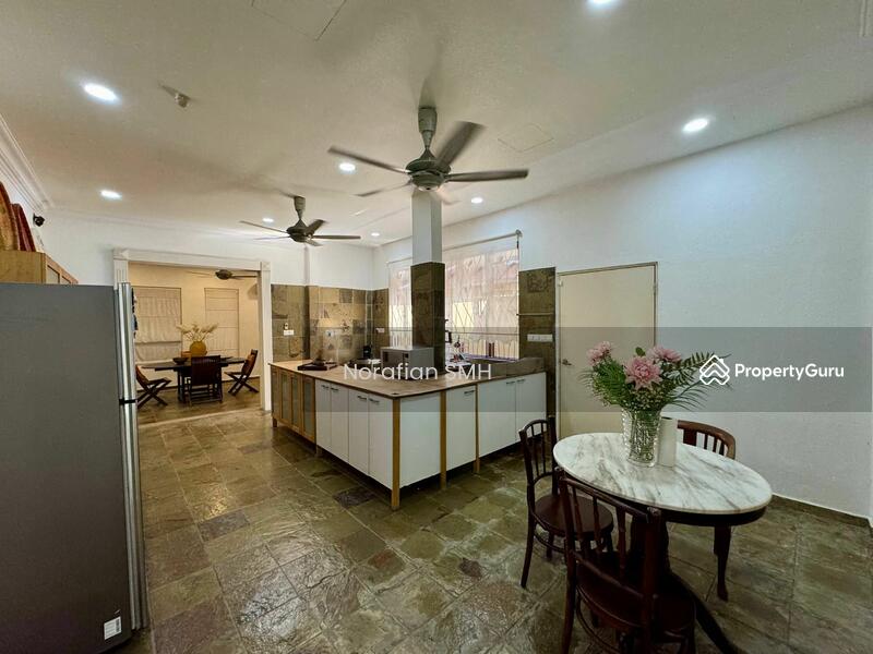 For Sale - Bungalow at TTDI Jaya
