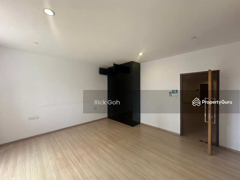 Untuk Dijual - One One Eight (118 @ Island Plaza)