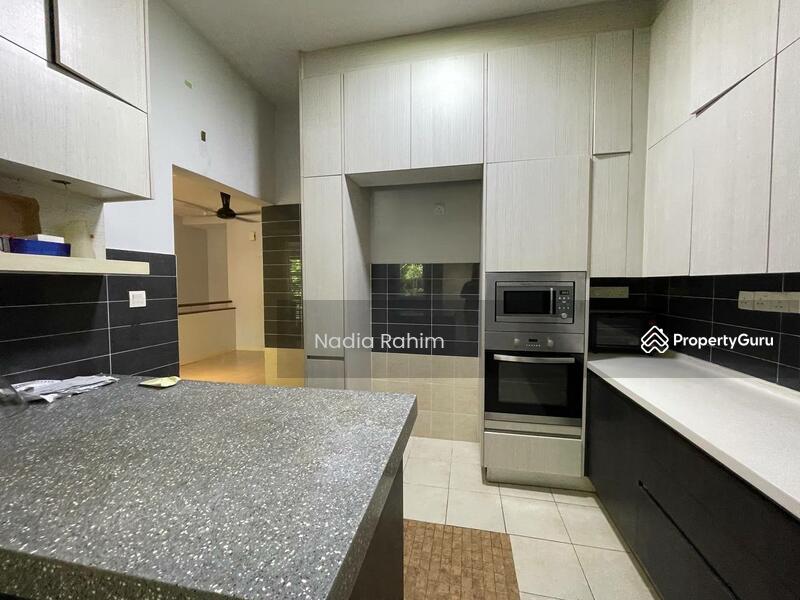 Townhouse for Sale in Sunway Damansara (Kota Damansara) - Nadia Rahim - PropertyGuru.com.my