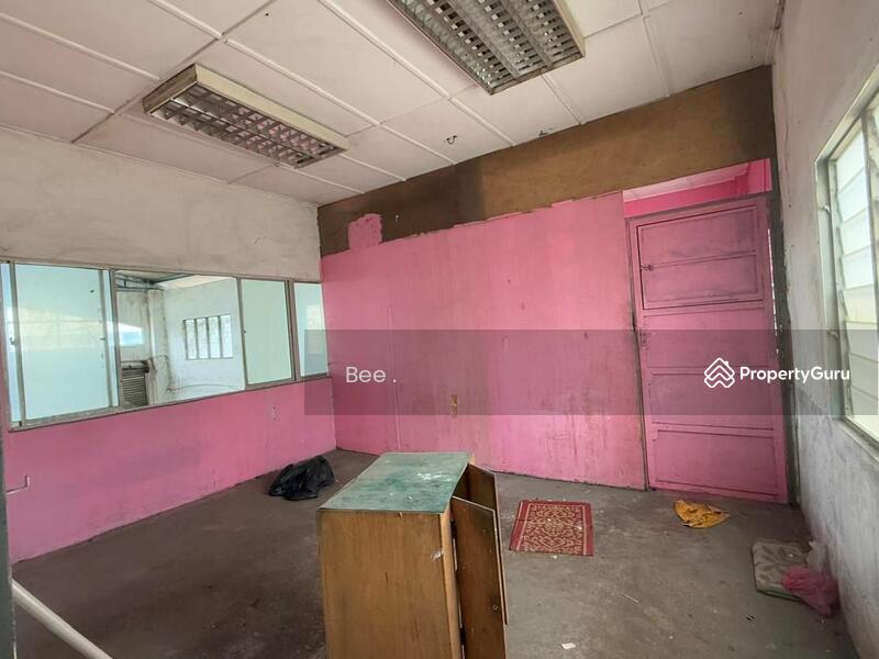 For Rent - Warehouse at Taman Datuk Thamby Chik Karim