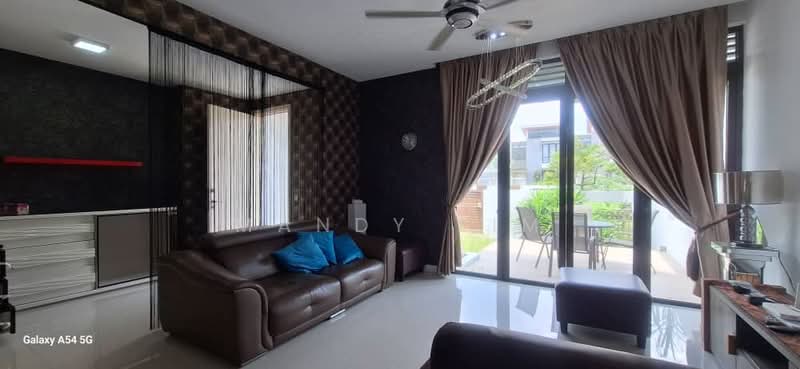 3-storey Terraced House for Rent in Cyberjaya (Selangor) - Mandy Lim - Living Room - PropertyGuru.com.my