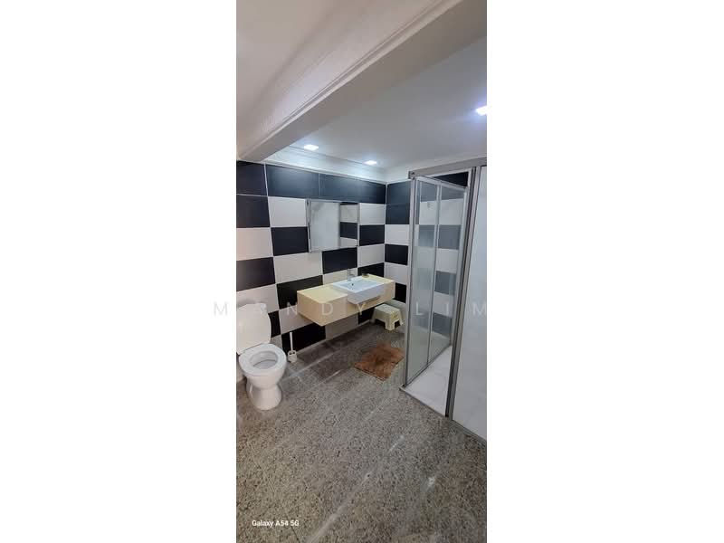 3-storey Terraced House for Rent in Cyberjaya (Selangor) - Mandy Lim - Bathroom - PropertyGuru.com.my