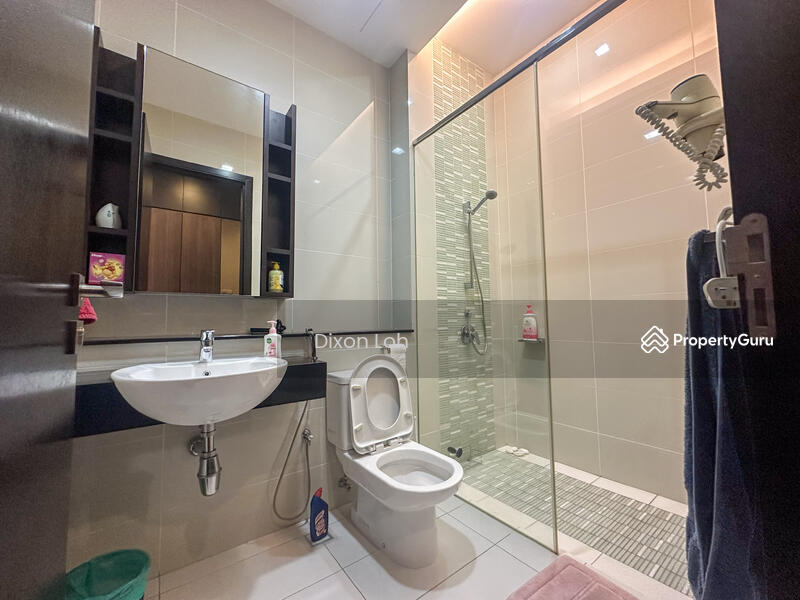 ensuite bathroom