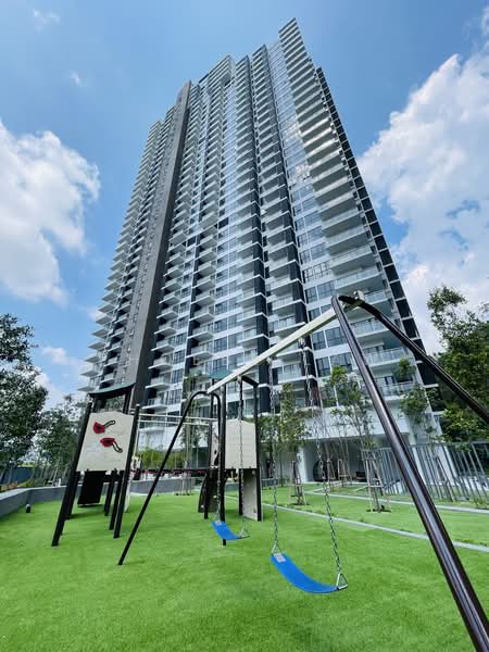 Service Residence for Sale at Hampton Height Damansara - Phoebe Law - Exterior - PropertyGuru.com.my
