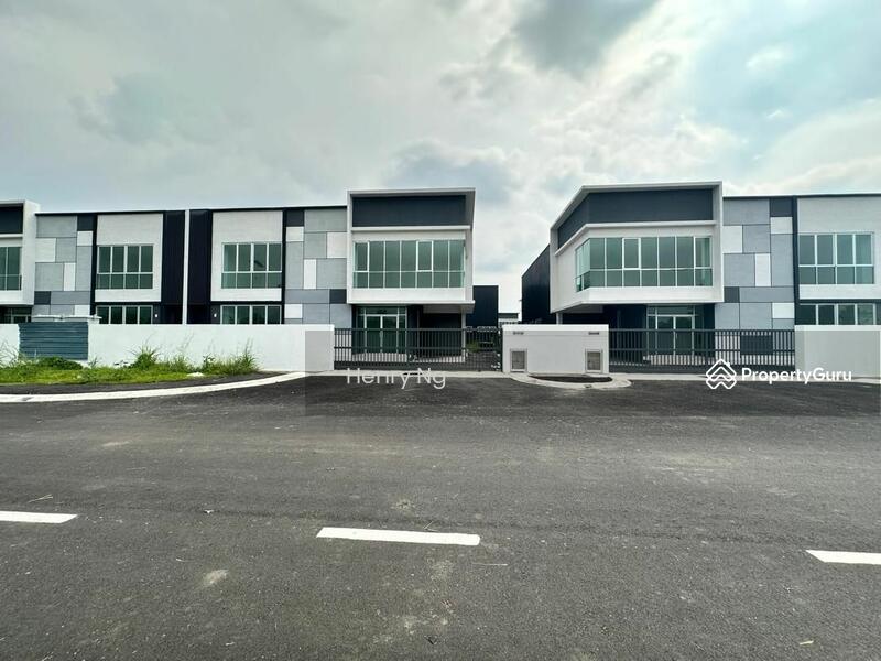 For Rent - Semi-D factory at Taman Kempas