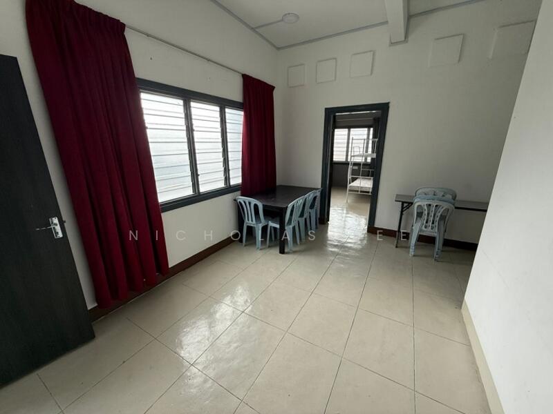 For Rent - 4 Room Flat at Ipoh Town Center