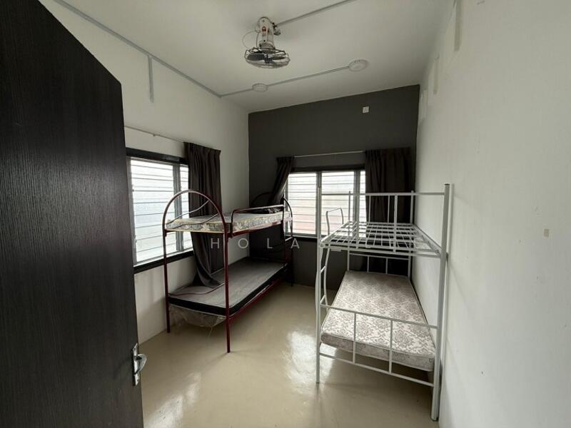 For Rent - 4 Room Flat at Ipoh Town Center