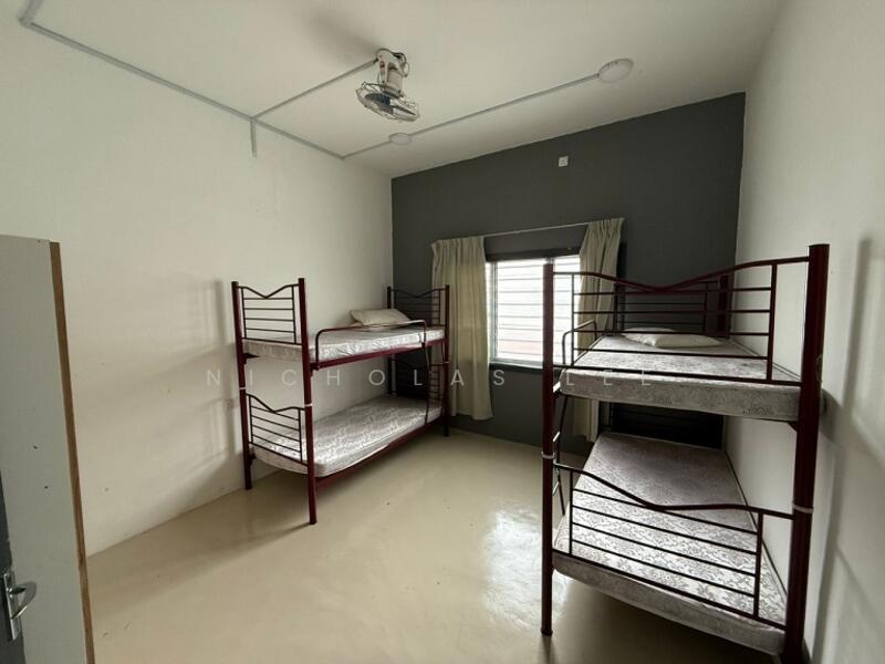 For Rent - 4 Room Flat at Ipoh Town Center