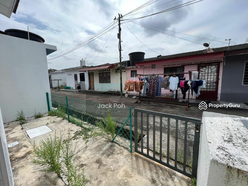 Untuk Dijual - Affordable Single Storey Terrace House at Taman Indah Jaya Port Dickson