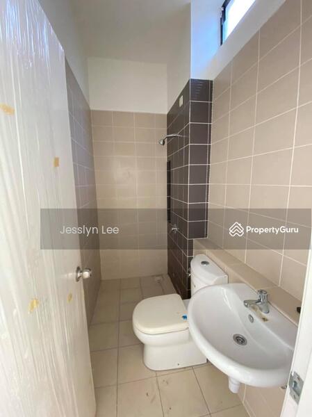 Semi-Detached House for Sale in Setia Ecohill (Semenyih) - Jesslyn Lee - PropertyGuru.com.my