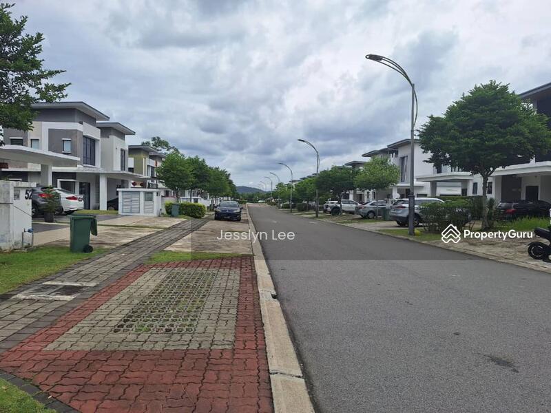 Semi-Detached House for Sale in Setia Ecohill (Semenyih) - Jesslyn Lee - PropertyGuru.com.my