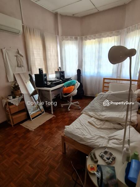 Untuk Dijual - Semi D cornerlot 2 storey house Taman Sea,ss23,p jaya