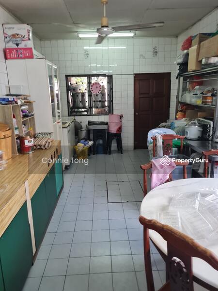 Untuk Dijual - Semi D cornerlot 2 storey house Taman Sea,ss23,p jaya