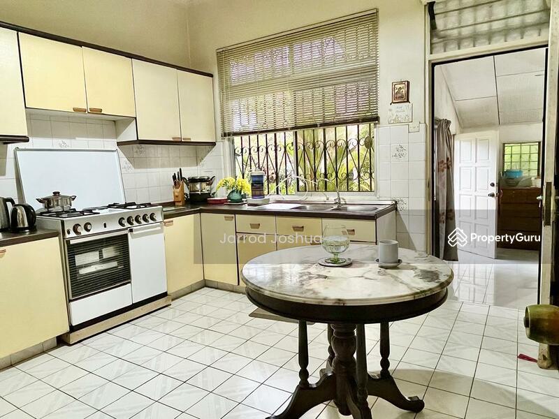 For Sale - Freehold 2 Storey Bungalow SS3 Taman Universiti, Petaling Jaya, PJ