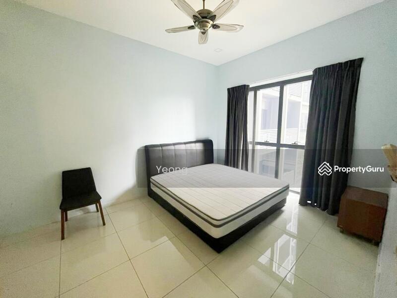 For Sale - Icon Residenz @ Icon City