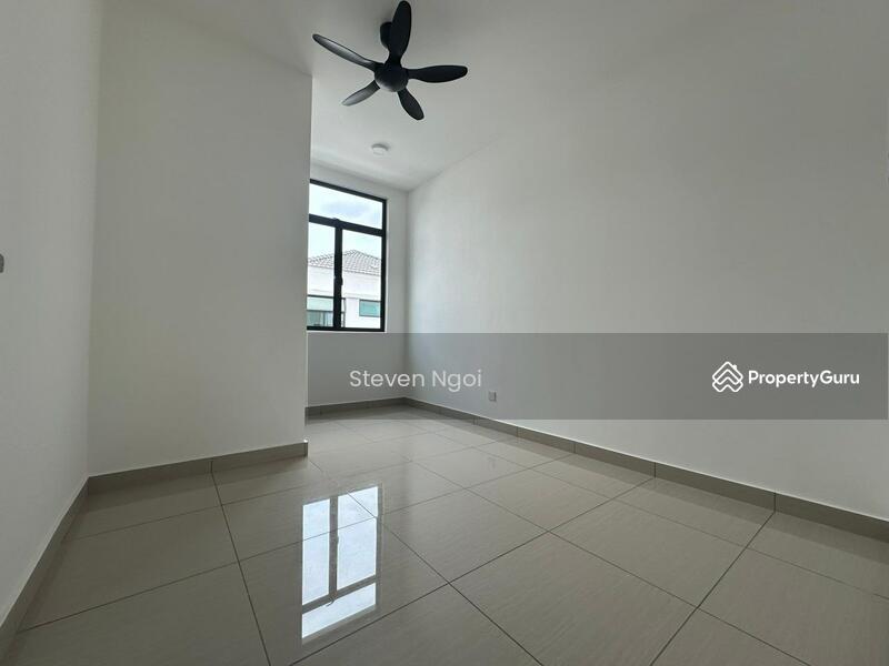 For Rent - Palmwood