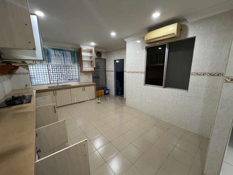 Untuk Disewa - Taman Universiti Indah