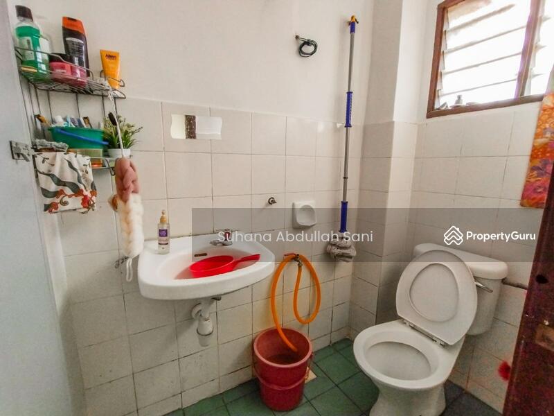 For Sale - Taman Pinggiran Putra