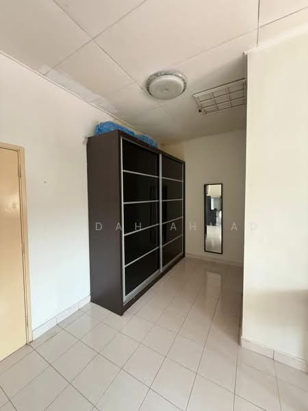 2-storey Terraced House for Rent in Bandar Puteri Klang (Klang) - Zaidah Ahmad - PropertyGuru.com.my