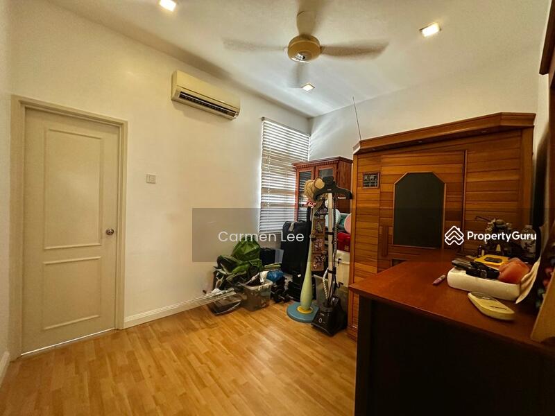 For Sale - USJ 22 Corner House