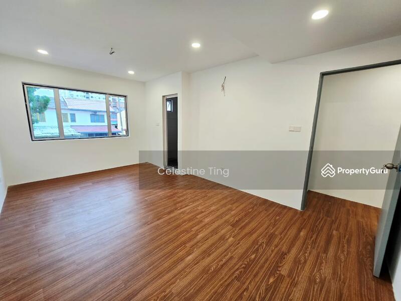 For Sale - [Full Loan I Fully Renovated] 2 Storey Taman Jasmin, Kajang