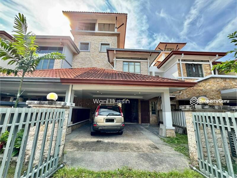 Untuk Dijual - Terrace house at Bukit Jelutong