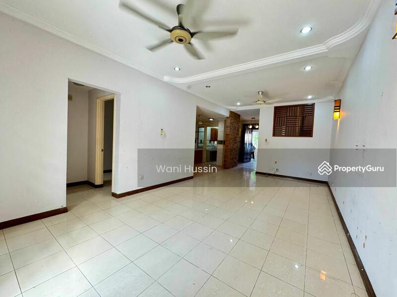 Untuk Dijual - Terrace house at Bukit Jelutong