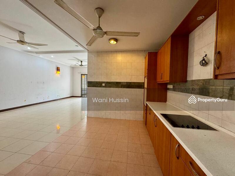 Untuk Dijual - Terrace house at Bukit Jelutong