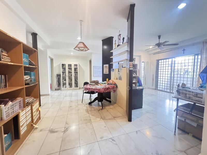 For Rent - Pelita Indah