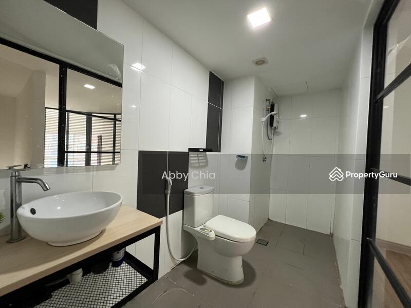 For Rent - SOHO @ Empire City