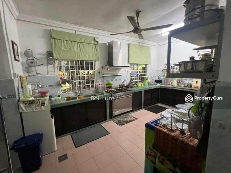 Bungalow for Sale in Taman Bukit Kempas (Tampoi) - Bell Lum - PropertyGuru.com.my