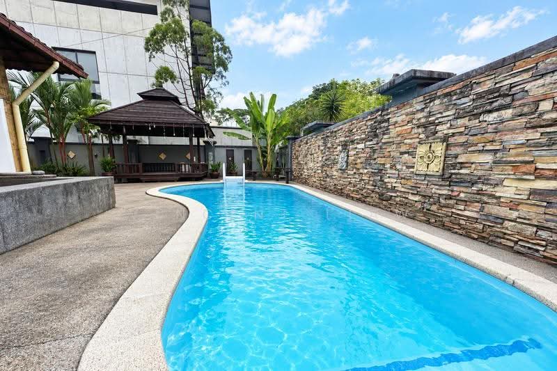 Bungalow House for Sale in Seksyen 8 (Kota Damansara) - Vincent Liaw - Exterior - PropertyGuru.com.my