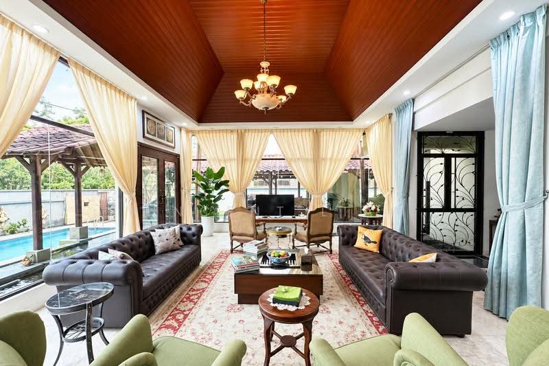 Bungalow House for Sale in Seksyen 8 (Kota Damansara) - Vincent Liaw - Living Room - PropertyGuru.com.my