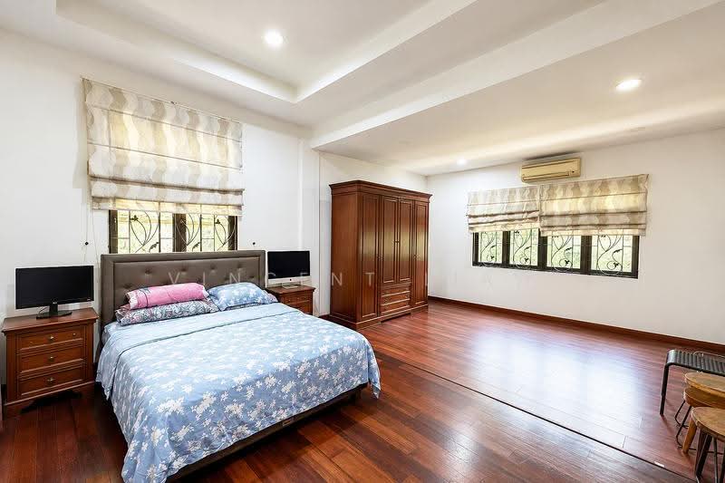 Bungalow House for Sale in Seksyen 8 (Kota Damansara) - Vincent Liaw - Bedroom - PropertyGuru.com.my