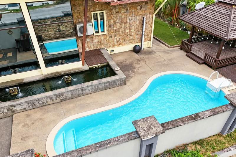 Bungalow House for Sale in Seksyen 8 (Kota Damansara) - Vincent Liaw - Exterior - PropertyGuru.com.my