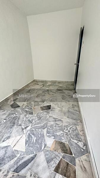 For Sale - Ground Floor 2sty Townhouse Taman Lembah Maju Pandan Indah