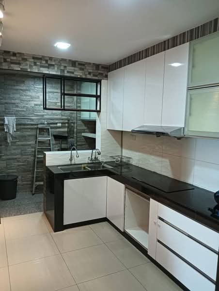 Service Residence for Rent at Saville @ Melawati - KHOO . - Kitchen - PropertyGuru.com.my