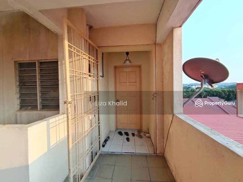 For Sale - Sri Dahlia