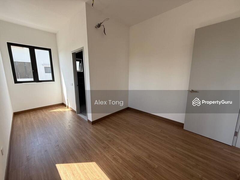 For Rent - Sejati Lakeside 2