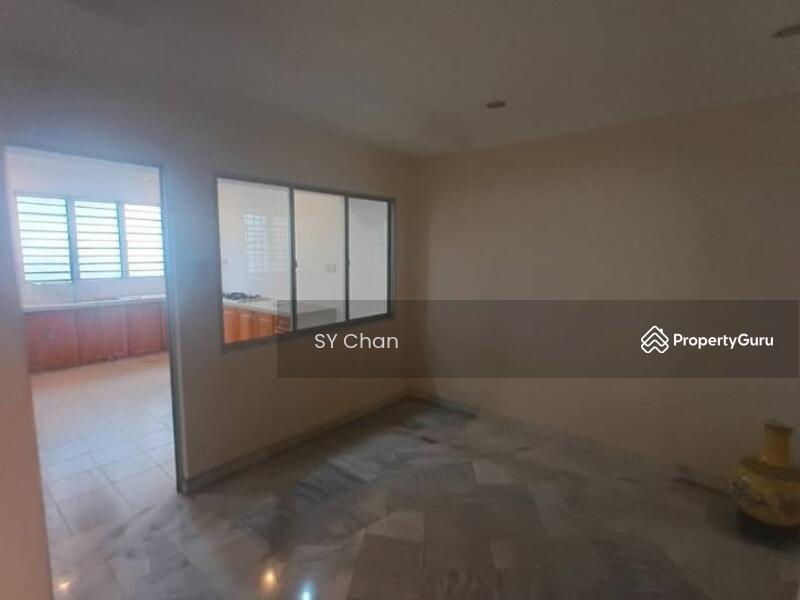 For Sale - Terrace house at Usj 20