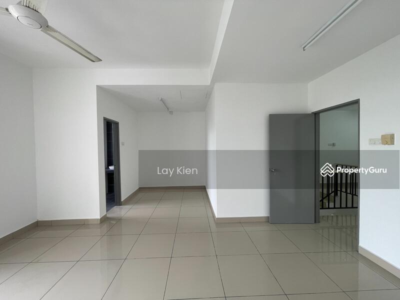 3 Storey house Jalan Dalwu, U5/99, Seksyen 5, Shah Alam, Selangor, 6