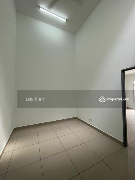 3 Storey house Jalan Dalwu, U5/99, Seksyen 5, Shah Alam, Selangor, 6