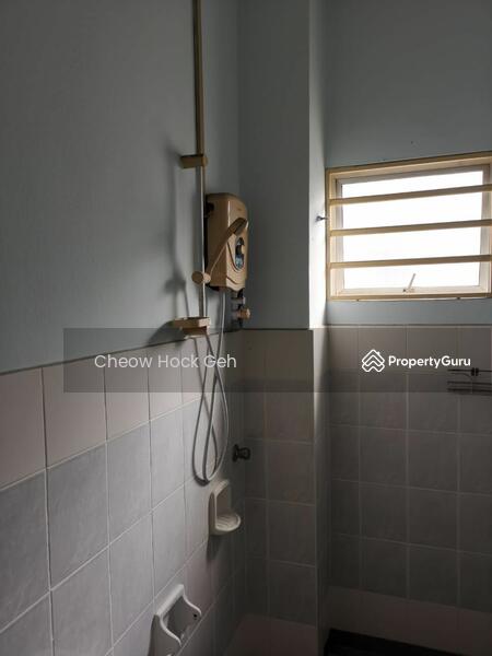 Rumah Teres 2 Tingkat untuk Dijual di Pusat Bandar Putra Permai (Seri Kembangan) - Cheow Hock Geh - PropertyGuru.com.my