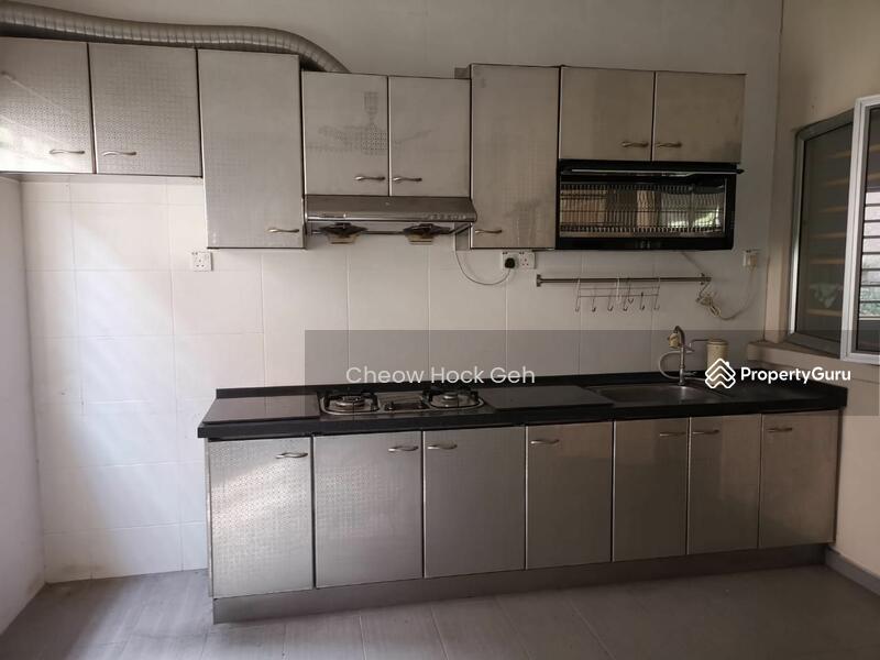 Rumah Teres 2 Tingkat untuk Dijual di Pusat Bandar Putra Permai (Seri Kembangan) - Cheow Hock Geh - PropertyGuru.com.my