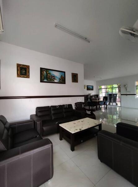 Untuk Dijual - Banglo 2 Tingkat Karak, Bentong, Pahang [TANAH TEPI LUAS]