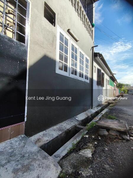 For Sale - 2 storey Taman Palm Grove 20x80 Klang