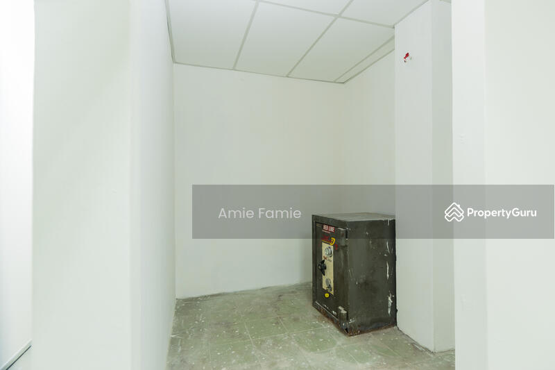For Sale - Shop/Office SBC 1 TamanSri Batu Caves