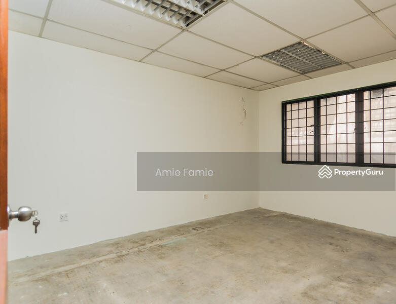 For Sale - Shop/Office SBC 1 TamanSri Batu Caves