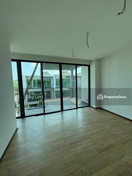 3-storey Terraced House for Sale in Leisure Farm (Gelang Patah) - Yiky Lim - PropertyGuru.com.my